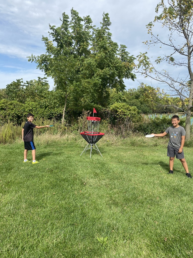 Frisbee Golf at Reek, 5th grade